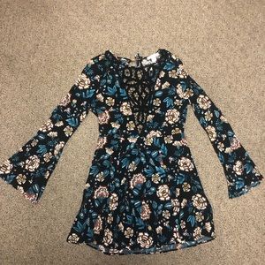 NWOT Forever 21 Floral Lace Dress Medium